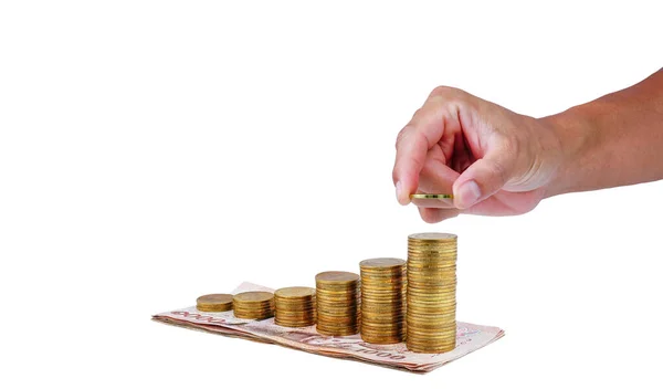 Para biriktirme ve madeni para biriktirme basamağında 1000 Tayland bahtı ile yükselme. Beyaz arkaplanda iş büyümesi ve başarı.