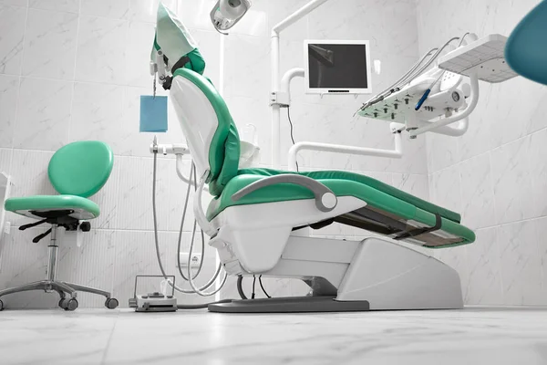 Interior of a dentists office and special equipment — Stock Photo, Image