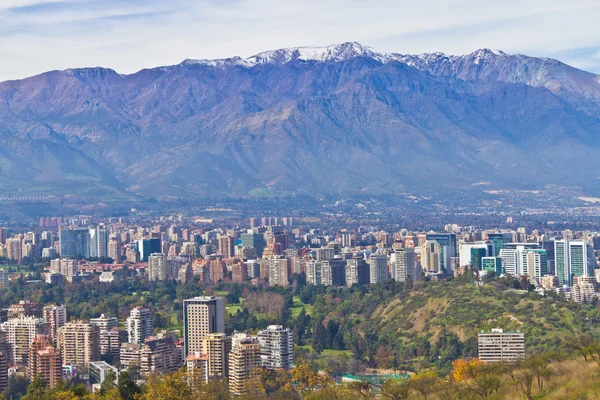 Výhledem na město Santiago — Stock fotografie