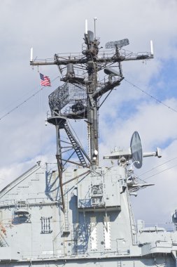 Bir gemi üzerine Amerikan bayrağı