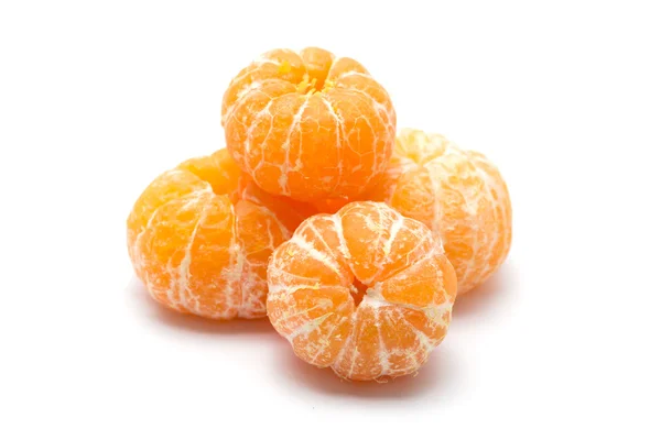 Naranja pelado aislado sobre fondo blanco —  Fotos de Stock