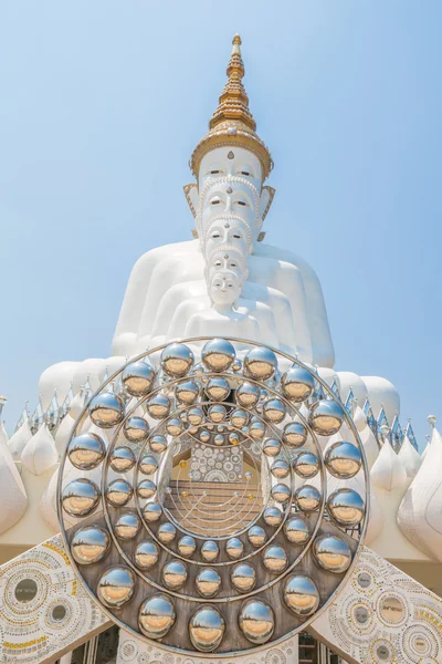 Wat pha sorn kaew, buddhistický klášter a chrám v regionu Phetchabun. Thajsko — Stock fotografie