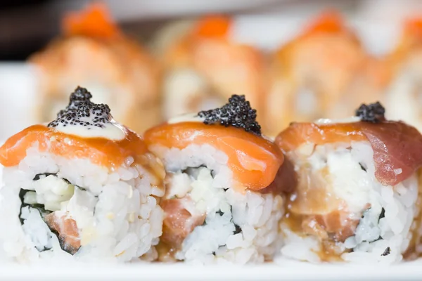 Sushi rolka s lososem — Stock fotografie
