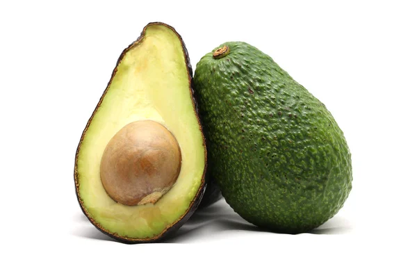 Avocado op witte achtergrond — Stockfoto