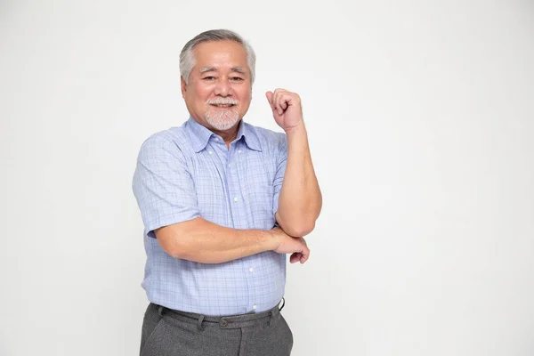 Retrato Hombre Asiático Mayor Sonrisa Aislada Sobre Fondo Blanco Hombre Imagen de stock