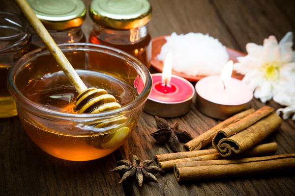 Honing en spa behandeling — Stockfoto