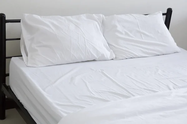 White bed — Stock Photo, Image