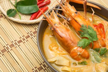 Tom yam kung çorbası. Tayland gıda