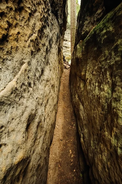 岩の狭いスロット — ストック写真