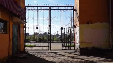 Retro Iron gate yard