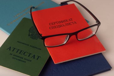 Ortaokul diploması, yüksek öğrenim diploması ve beceri diploması