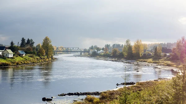 这条河弯对景观在秋天 — Stockfoto