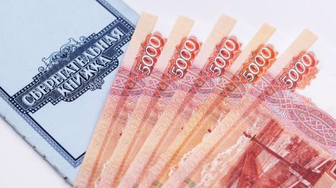 Mevduat hesap cüzdanı ve para tasarrufu