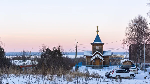 Panoráma města Petrozavodsk, kostel St. kdy Bogoslov — Stock fotografie