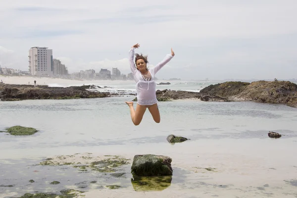 Lei ama la spiaggia ! — Foto Stock