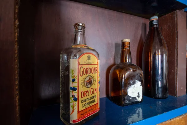 Antarktika - 3 Şubat 2017: halen çalışan Port Lockroy 'daki İngiliz Antarktika Üssü. Antarktika üssünün müze bölümü.