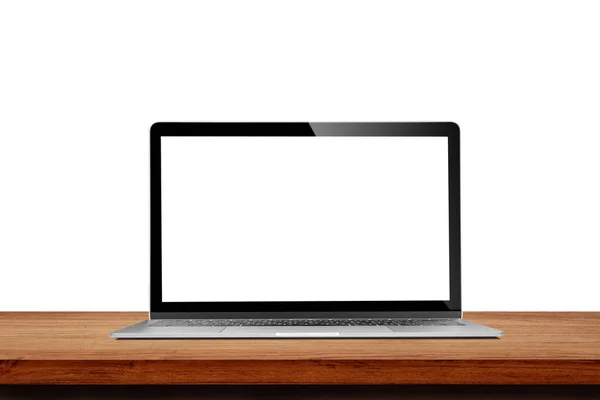 Laptop Prázdnou Prázdnou Obrazovkou Dřevěném Horním Stole Izolované Bílém Pozadí Stock Fotografie