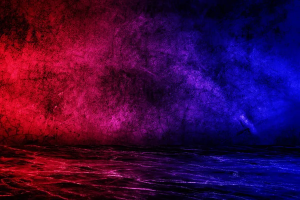 Пустое Пространство Темной Комнаты Studio Эффектом Освещения Красным Синим Фоне — стоковое фото