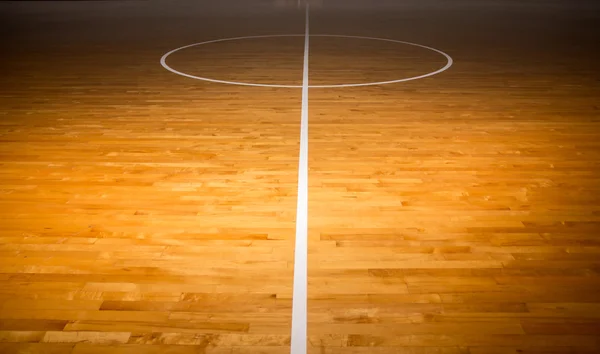 Suelo de madera cancha de baloncesto — Foto de Stock