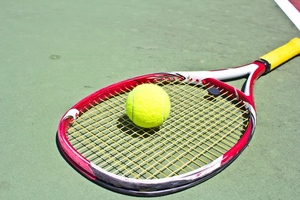 Tennis ball — Stock Photo, Image