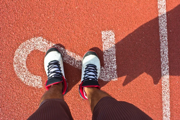 Atleta en la línea de salida —  Fotos de Stock