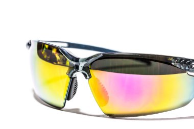 güneş gözlüğü kadar kapatın