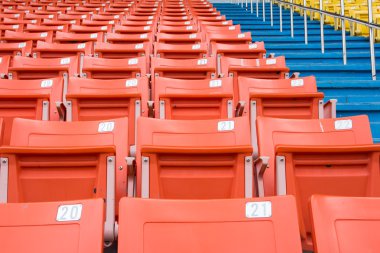 Stadyumdaki boş koltuklar