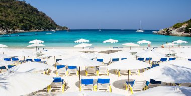 Güzel sahil ve tropikal deniz 