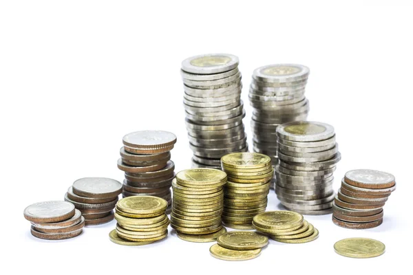 De toenemende kolommen besparingen van munten — Stockfoto