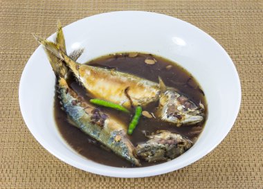 haşlanmış uskumru balığı