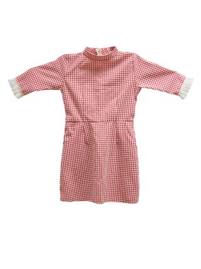 Polka kırmızı ve beyaz retro beyaz arka plan üzerinde elbise 