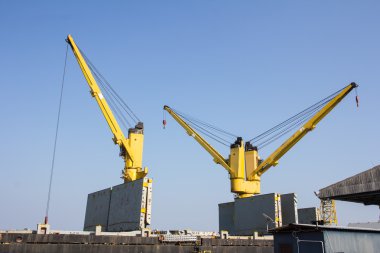 Endüstriyel vinç çalışma