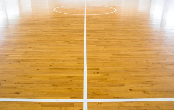 Suelo de madera cancha de baloncesto — Foto de Stock