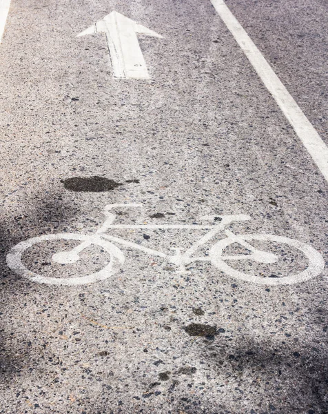 Bicycle road sign and arrow — Stock Photo, Image