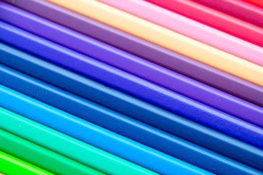 Renkli kalemler kadar kapatın