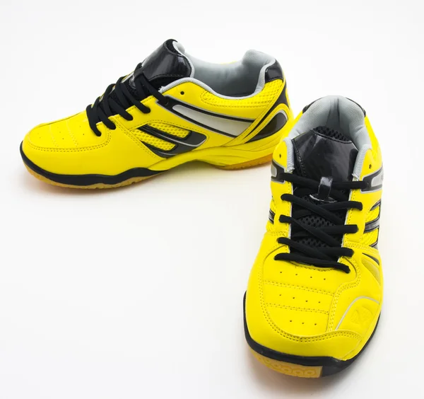 Жовтий спортивний взуття — стокове фото