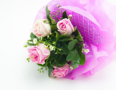 Bir buket pembe gül.