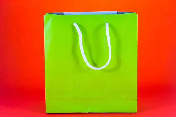 Bolsa de papel verde — Foto de Stock
