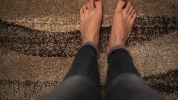 Close-up painted nails and toes with red nail polish — Stock Video