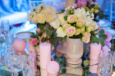 Pembe düğün detayları töreni ve Resepsiyon kolaj topluluğu