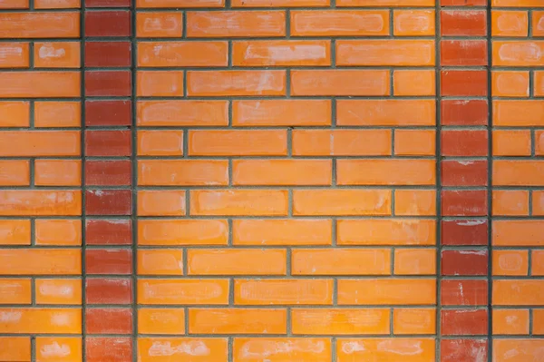 Baksteen muur achtergrond met twee strepen — Stockfoto