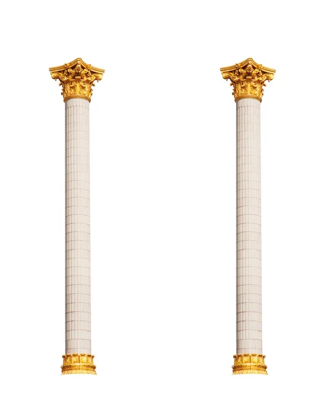 Două coloane în stil arhitectural clasic izolate pe fundal alb — Fotografie, imagine de stoc
