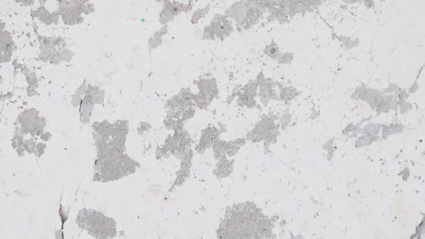 Vieille texture grunge de mur fissuré. Vidéo mouvement séquences 4k avec place pour le texte — Video