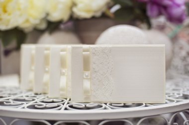 Düğün, metniniz için çerçeve şenlikli