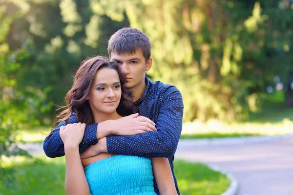 Two person loving each other resting in the Park — Stock Photo, Image