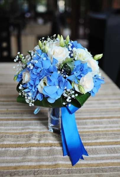 Blue wedding bridal bouquet of hydrangeas — Stock Photo, Image