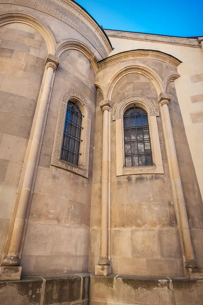 Doors with architectural columns — Stock Photo, Image