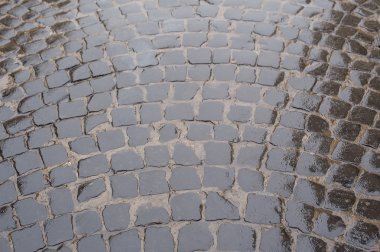 taş döşeli yol parçası