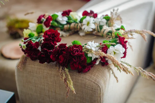 Corona de flores para la novia — Foto de Stock