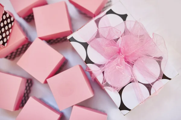 Beautiful pink decor with boxes for birthday — Stock Photo, Image